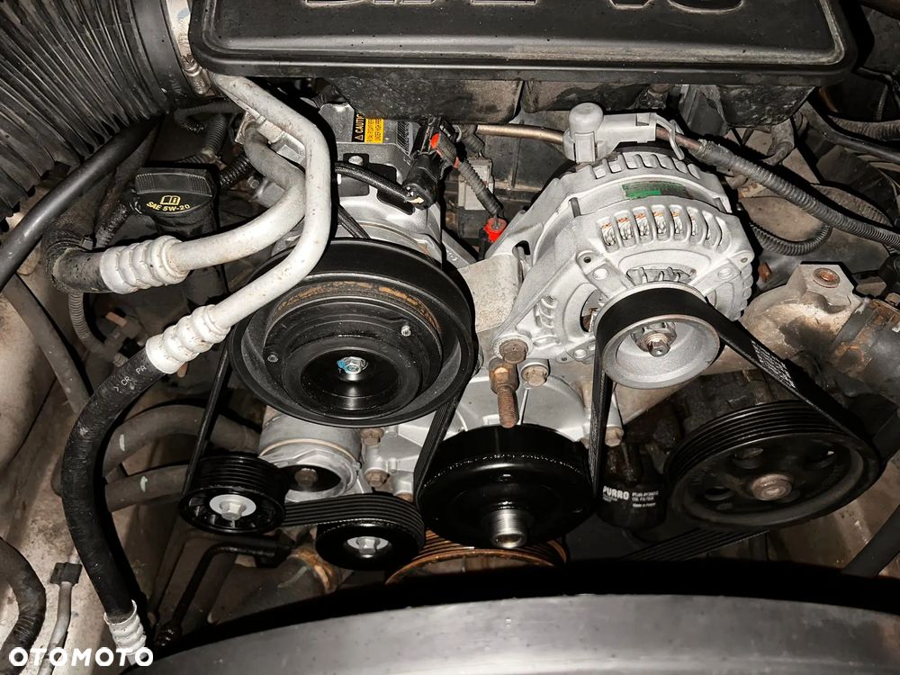 Jeep Grand Cherokee 3.7 4x4 Laredo - 3