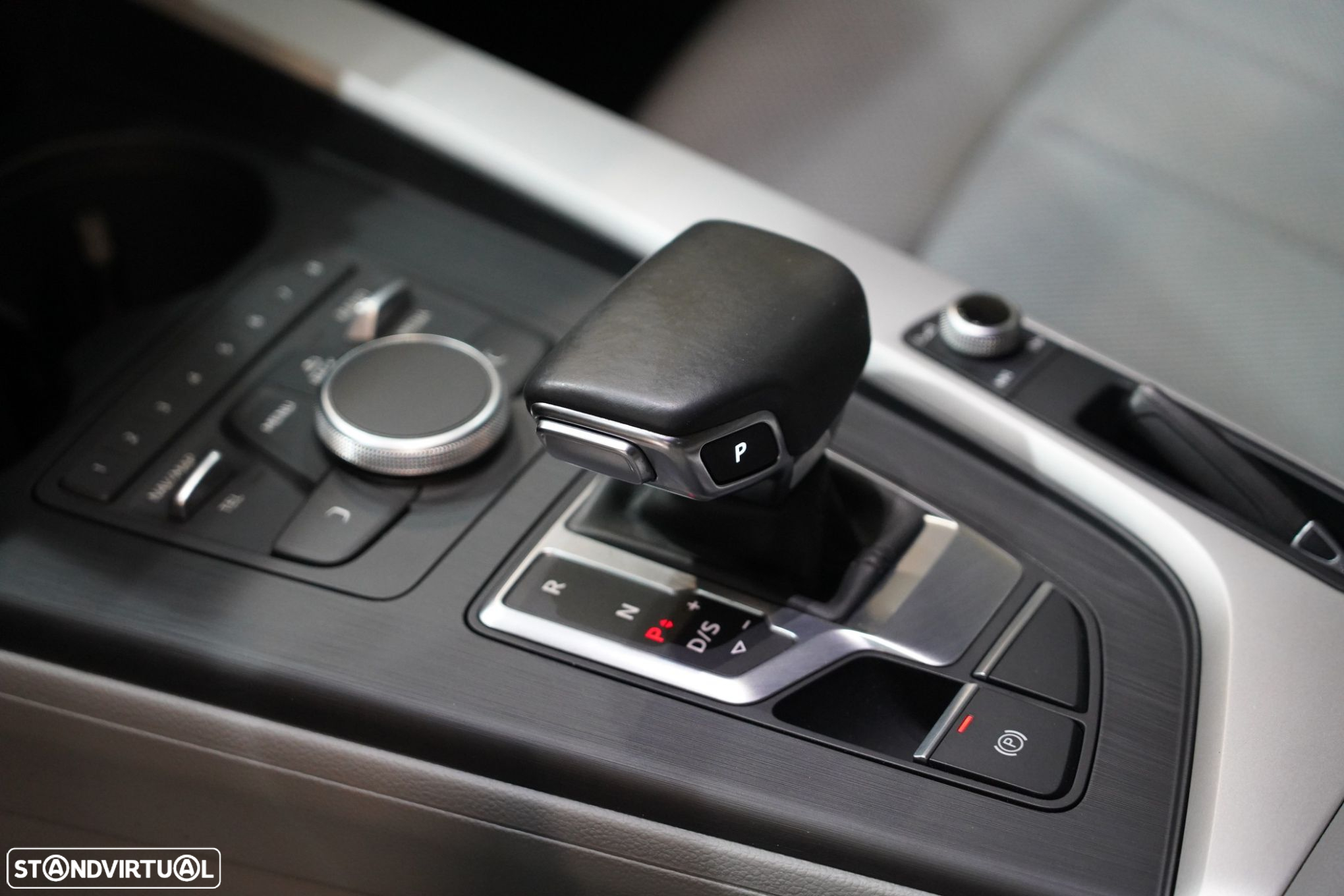 Audi A4 35 TDI S tronic - 18