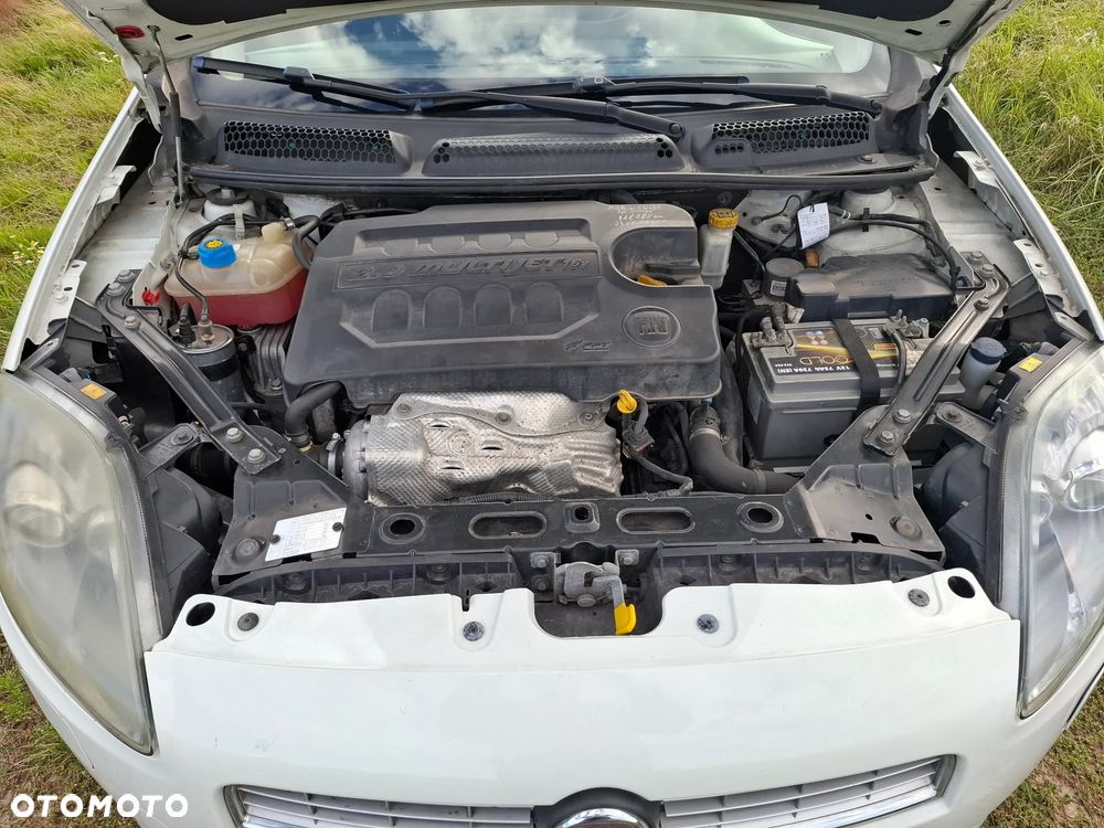 Fiat Bravo 2.0 Multijet 16V Emotion - 12
