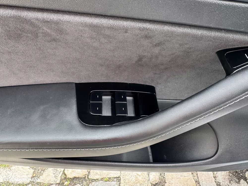 Tesla Model 3 Tração Traseira - 30