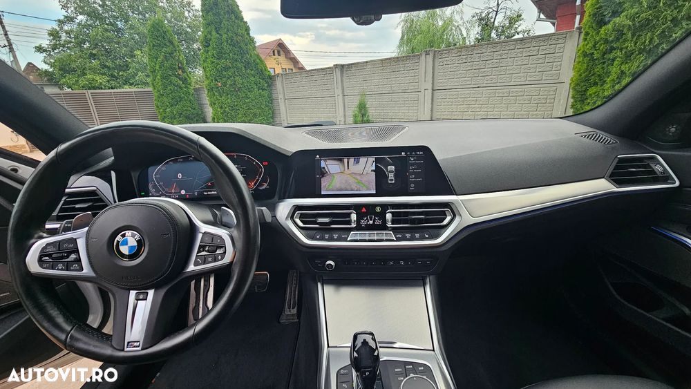 BMW Seria 3 320i xDrive AT - 11