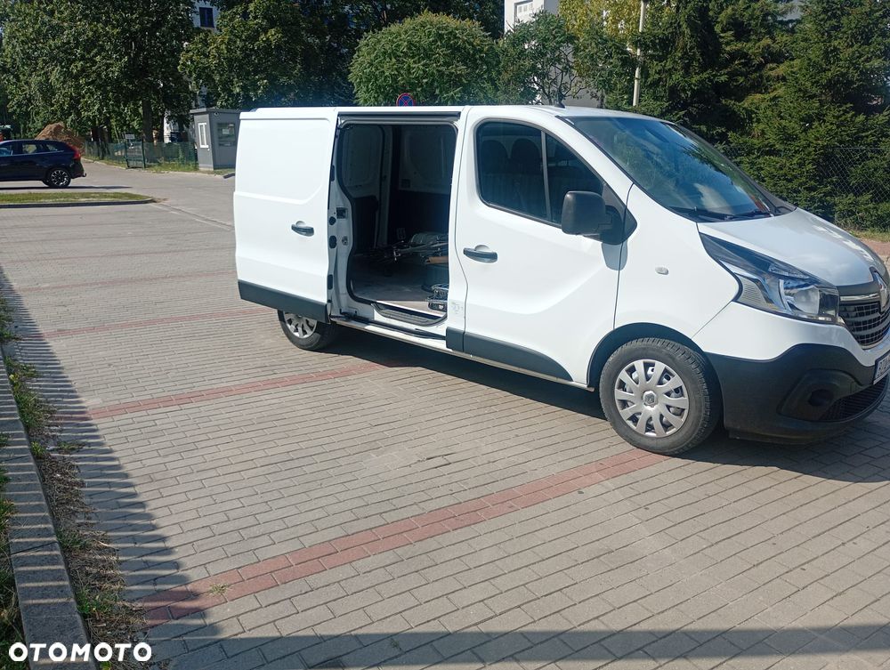 Renault TRAFIC - 4