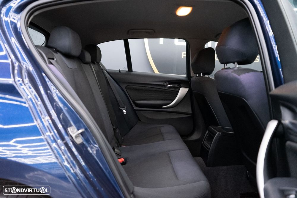 BMW 118 d Sport - 35