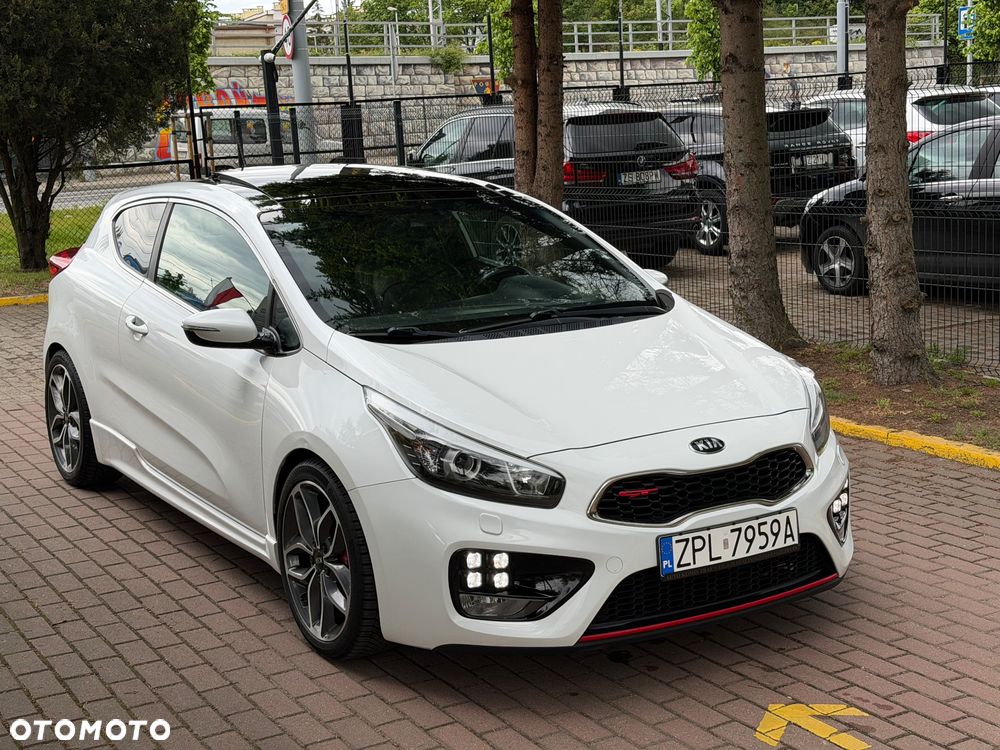 Kia Ceed 1.6 T-GDI GT-Challenge - 4