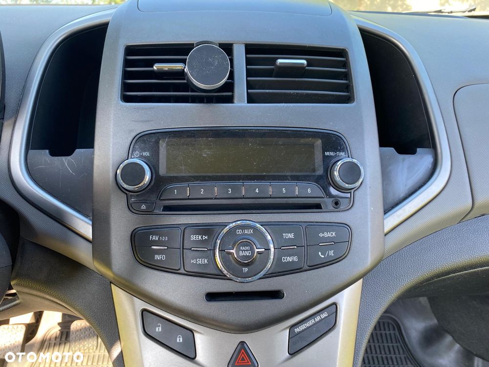 Chevrolet Aveo - 3