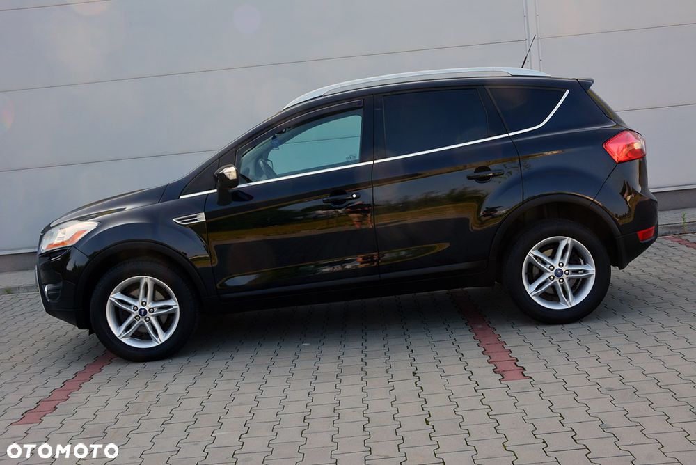 Ford Kuga 2.0 TDCi 2x4 Trend - 4