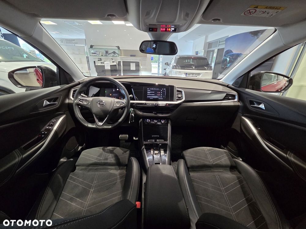Opel Grandland 1.2 T GS S&S - 13
