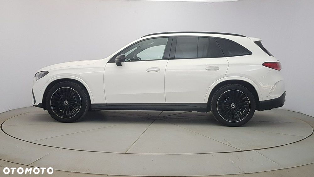 Mercedes-Benz GLC - 4