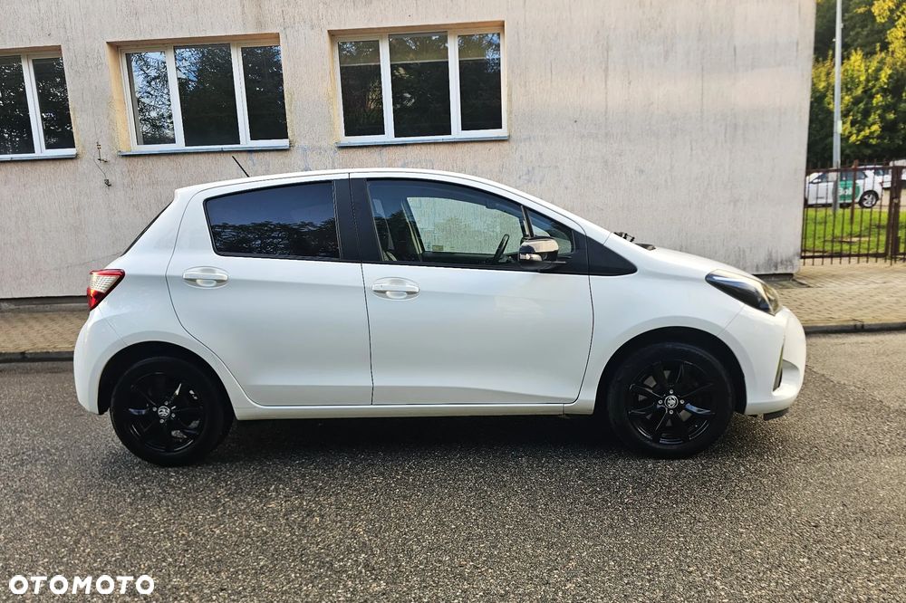 Toyota Yaris 1.5 Premium - 5