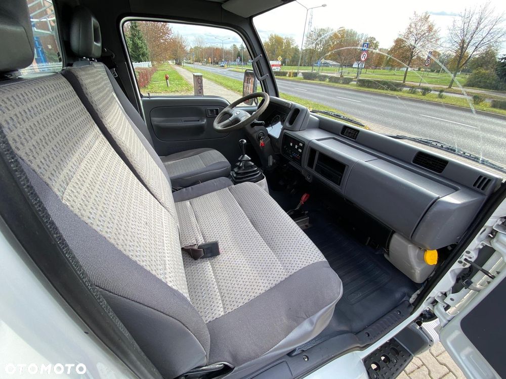 Nissan CABSTAR 3,0D PODNOŚNIK KOSZOWY MULTITEL MX200 20M WYS. ROBOCZA - 26