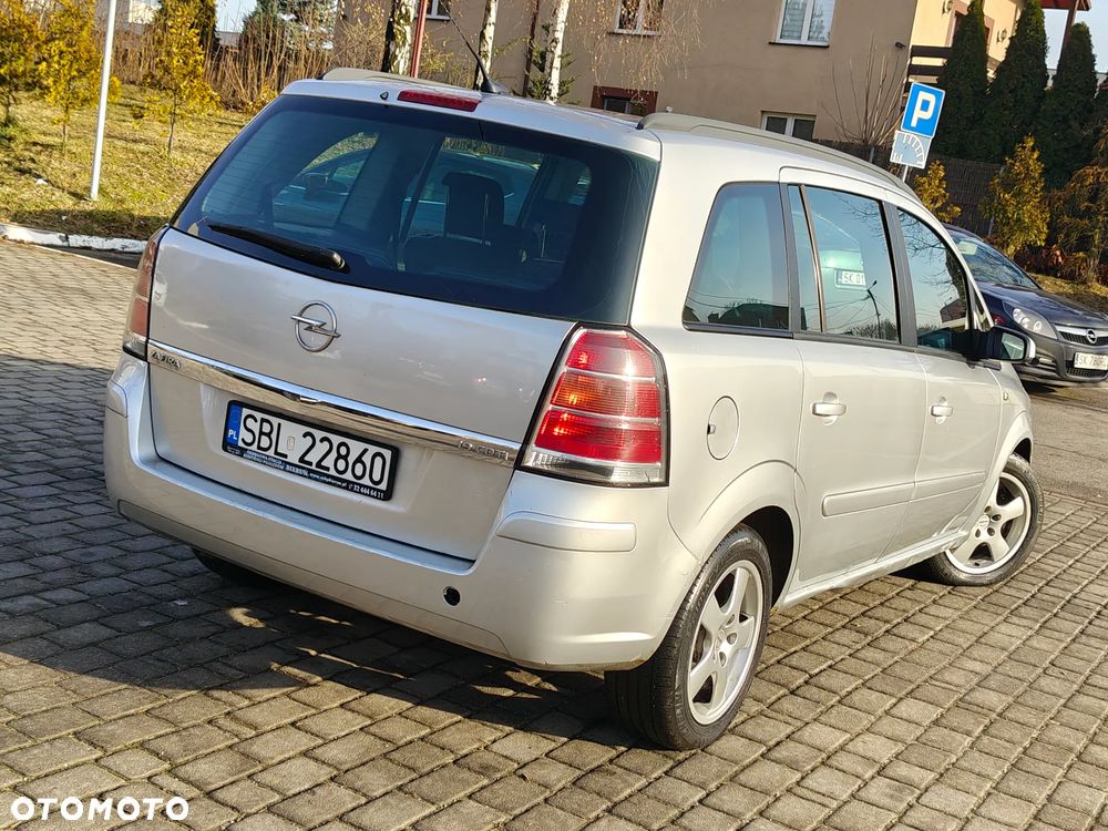 Opel Zafira 1.9 CDTI - 2