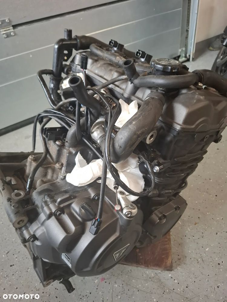 Triumph Speed Triple 1200 silnik engine - 2