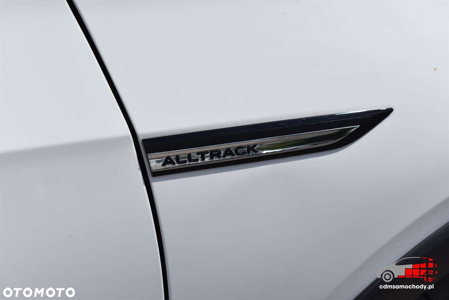 Volkswagen Golf Variant 2.0 TDI 4Motion SCR DSG Alltrack - 12