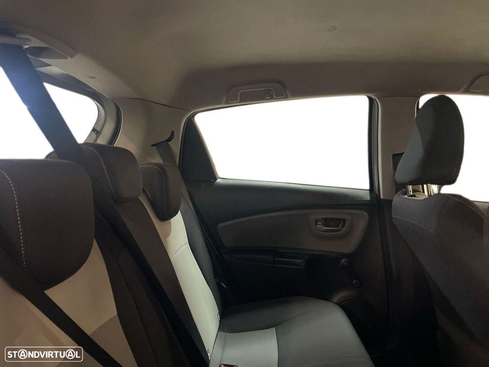 Toyota Yaris 1.0 VVT-i Comfort - 7