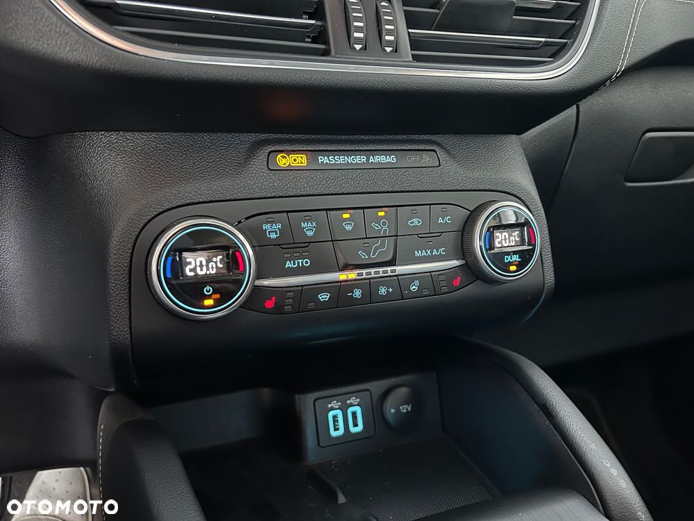 Ford Kuga Vignale 2.0 EcoBlue AWD - 33