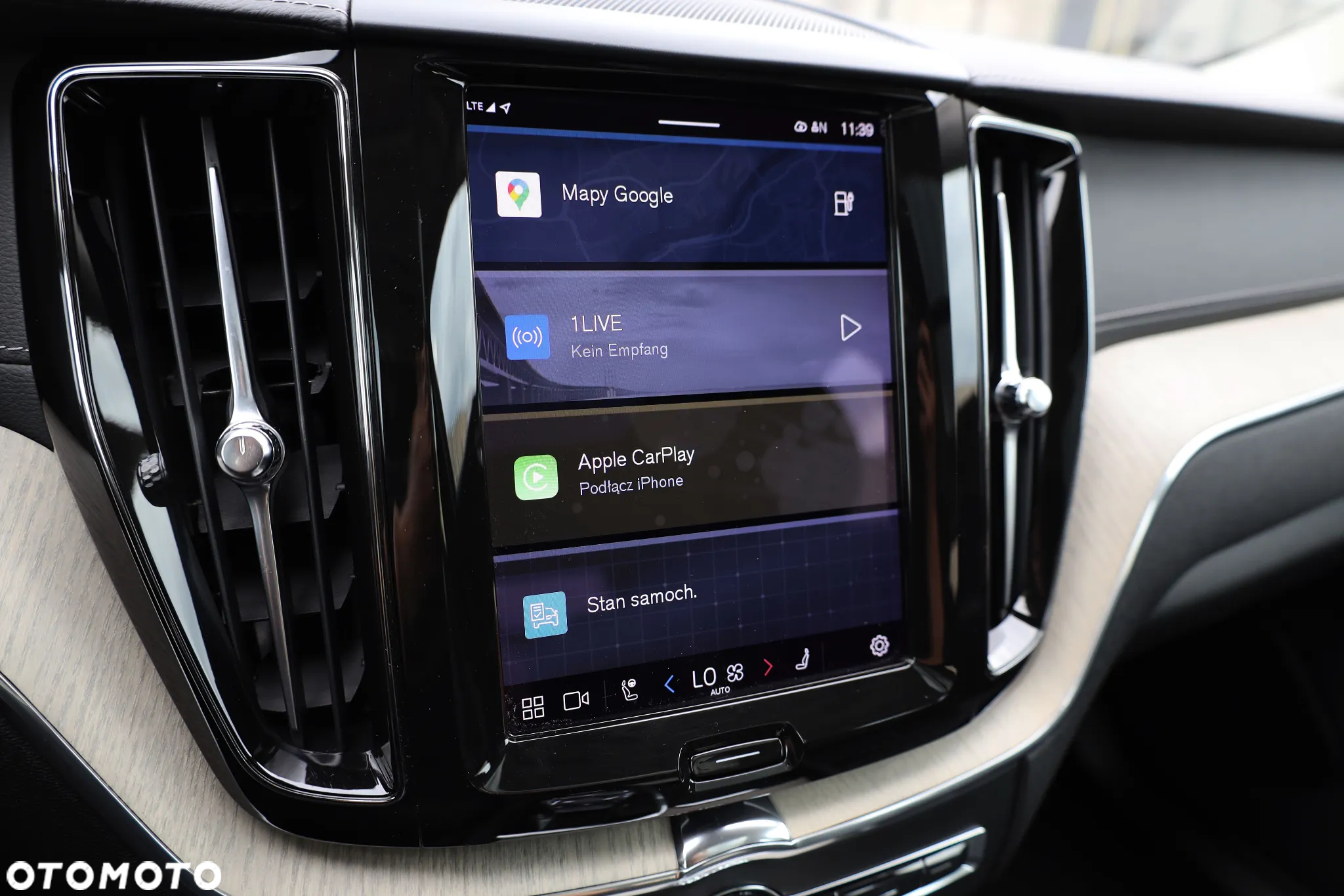 Volvo XC 60 T6 AWD Plug-In Hybrid Inscription - 13