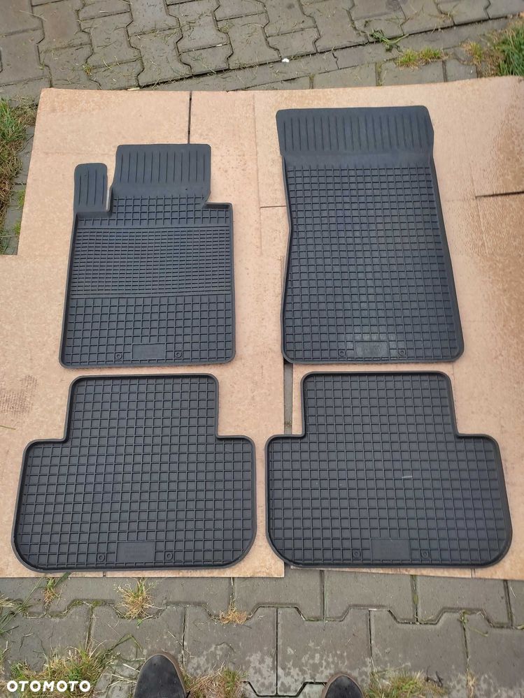 NOWE Dywaniki gumowe LAND ROVER RANGE 02-06r dopasowane korytka - 1