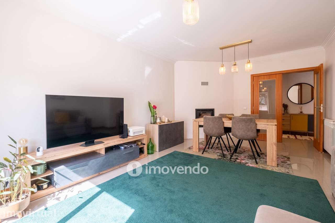Apartamento T2 moderno, com garagem e terraço, em Condeixa-a-Nova - Grande imagem: 5/37