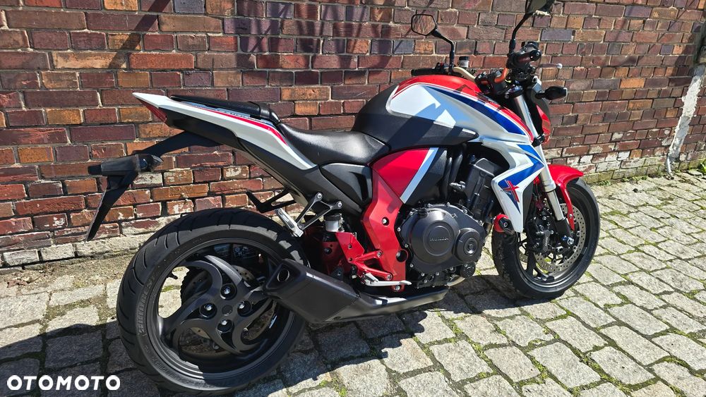 Honda CB - 21