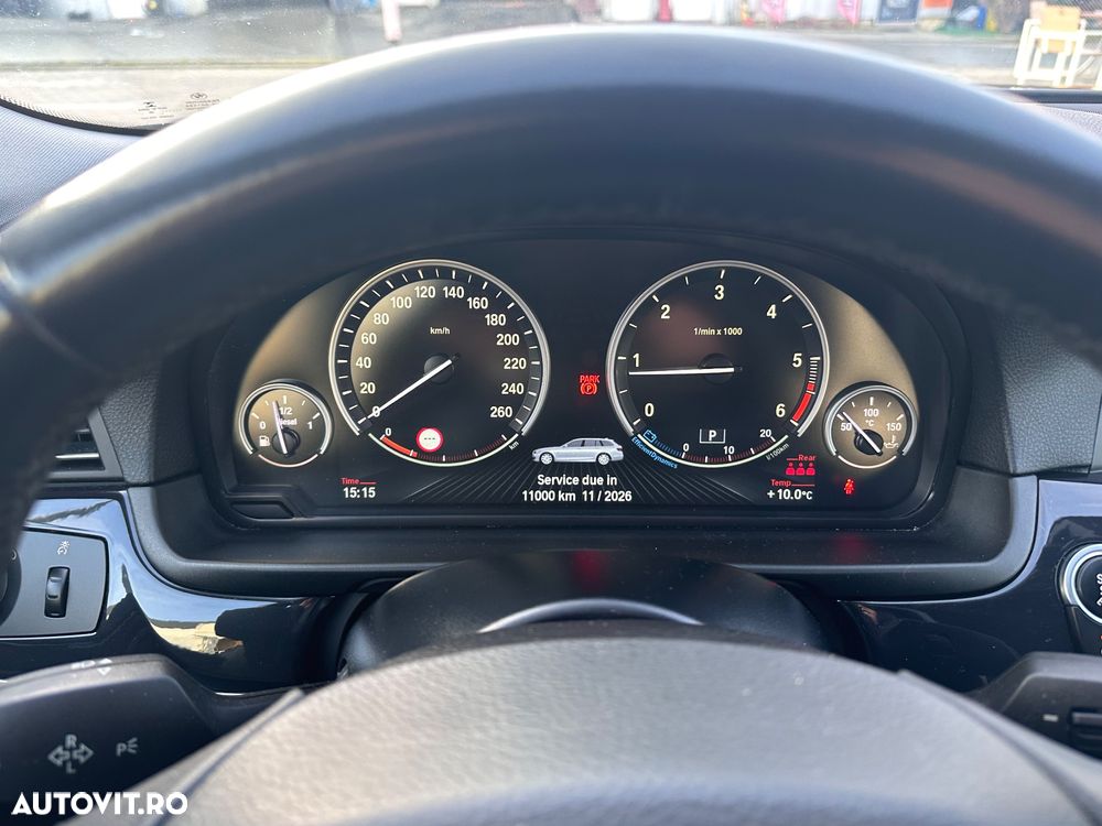 BMW Seria 5 525d xDrive Touring Aut. - 16