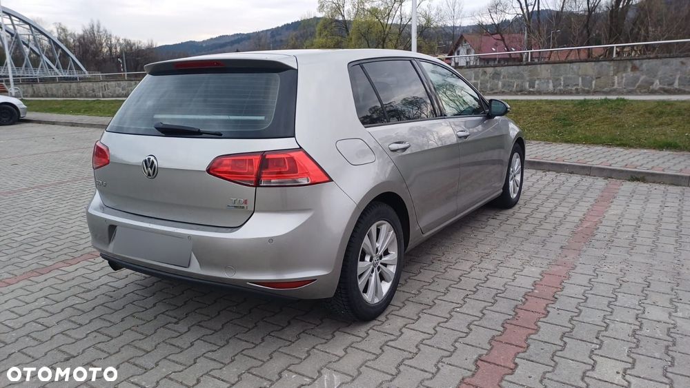 Volkswagen Golf 1.6 TDI BlueMotion Technology Comfortline - 9