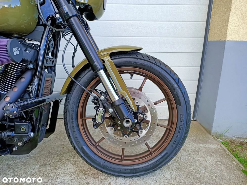 Harley-Davidson Softail Low Rider - 9
