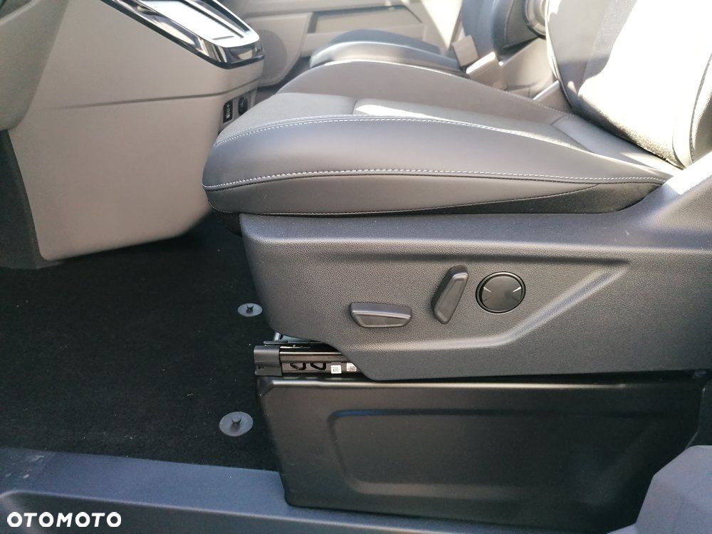 Ford Tourneo Custom 2.0 EcoBlue 320 L2 Active - 17