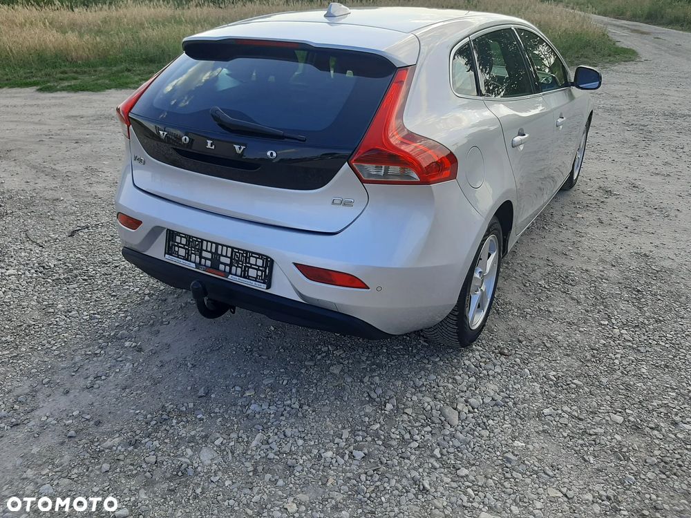 Volvo V40 D2 - 12