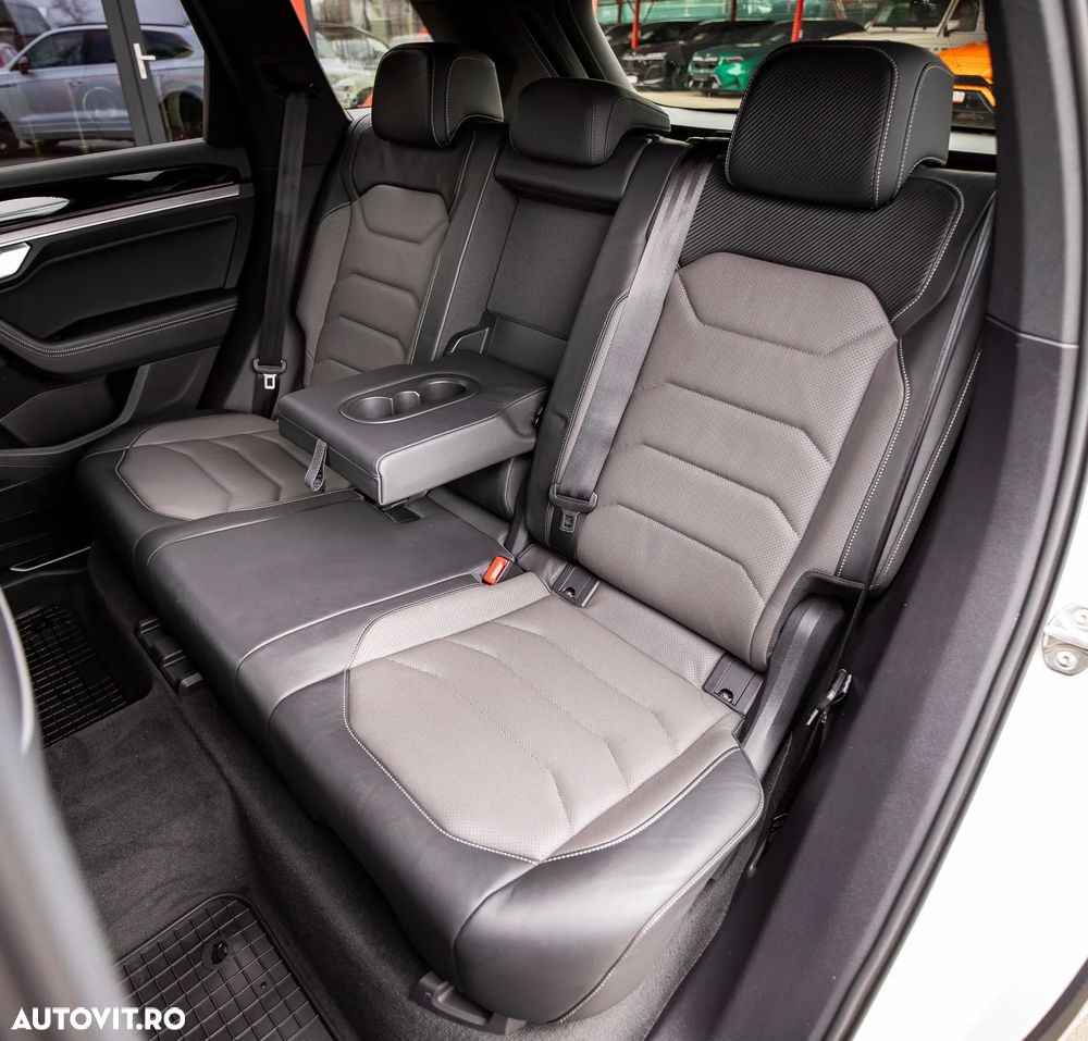 Volkswagen Touareg 3.0 V6 TSI OPF 4Motion Aut. R-Line - 12