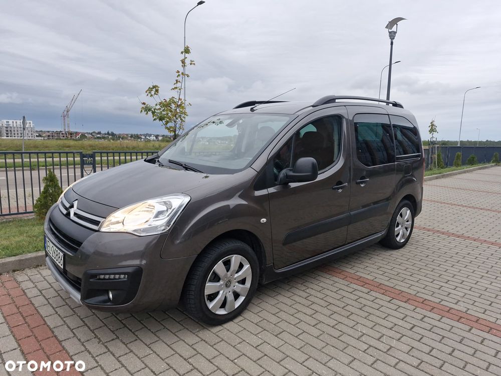 Citroën Berlingo 1.6 BlueHDi XTR S&S - 2