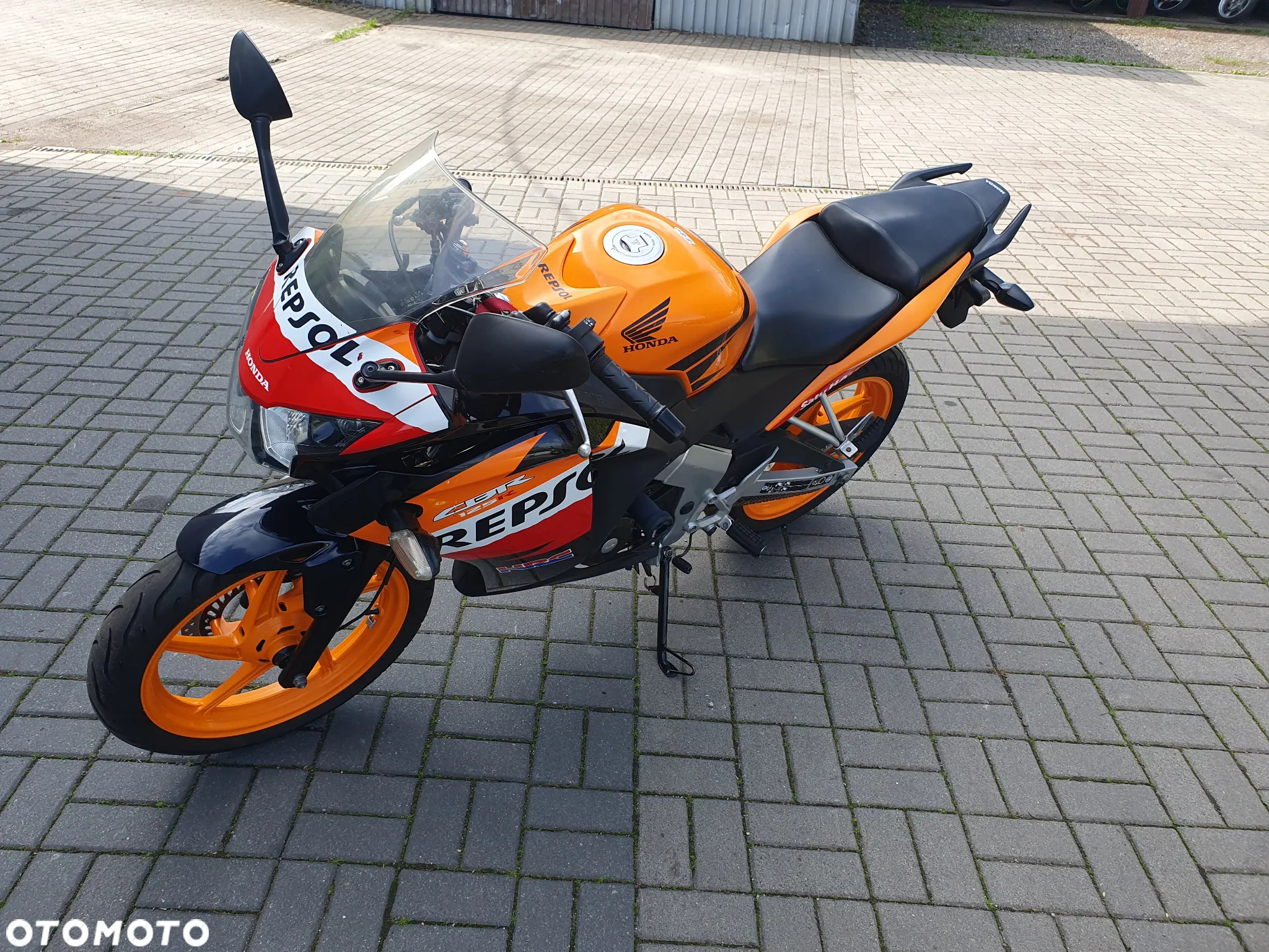 Honda CBR - 6