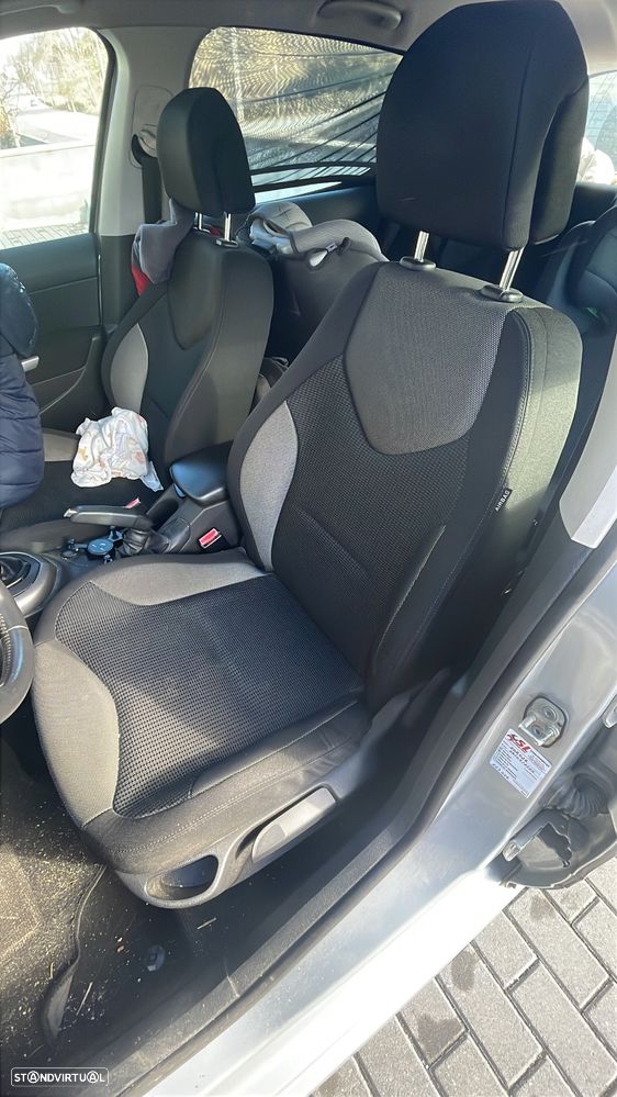 Peugeot 308 1.6 HDi Premium - 7