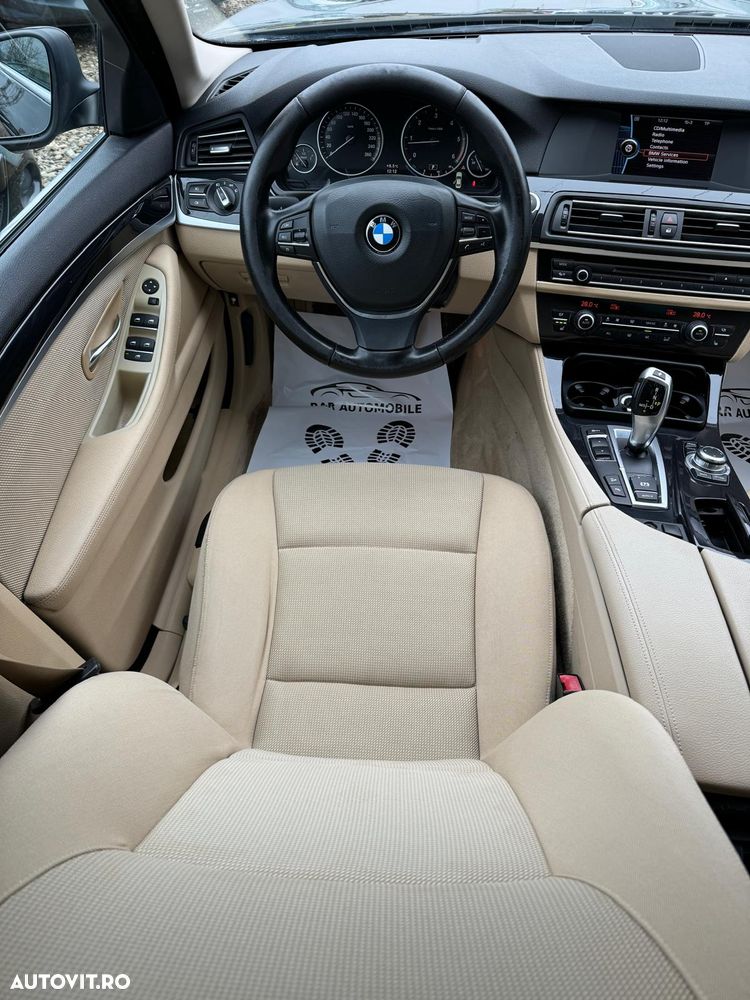 BMW Seria 5 525d xDrive - 9