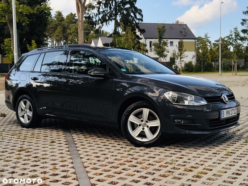 Volkswagen Golf Variant - 18
