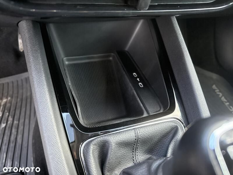 Skoda Octavia 1.5 TSI ACT Ambition - 16