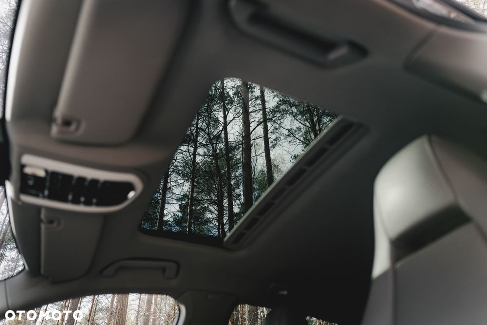 Porsche Panamera 4S - 16