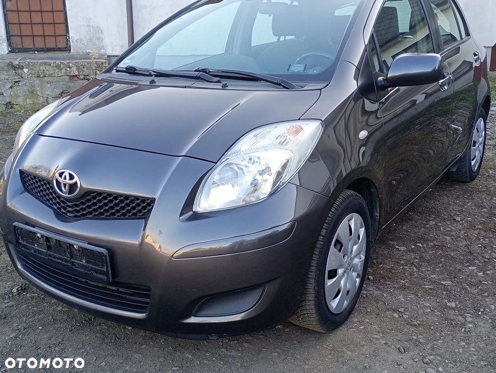 Toyota Yaris 1.33 VVT-i Cool - 17