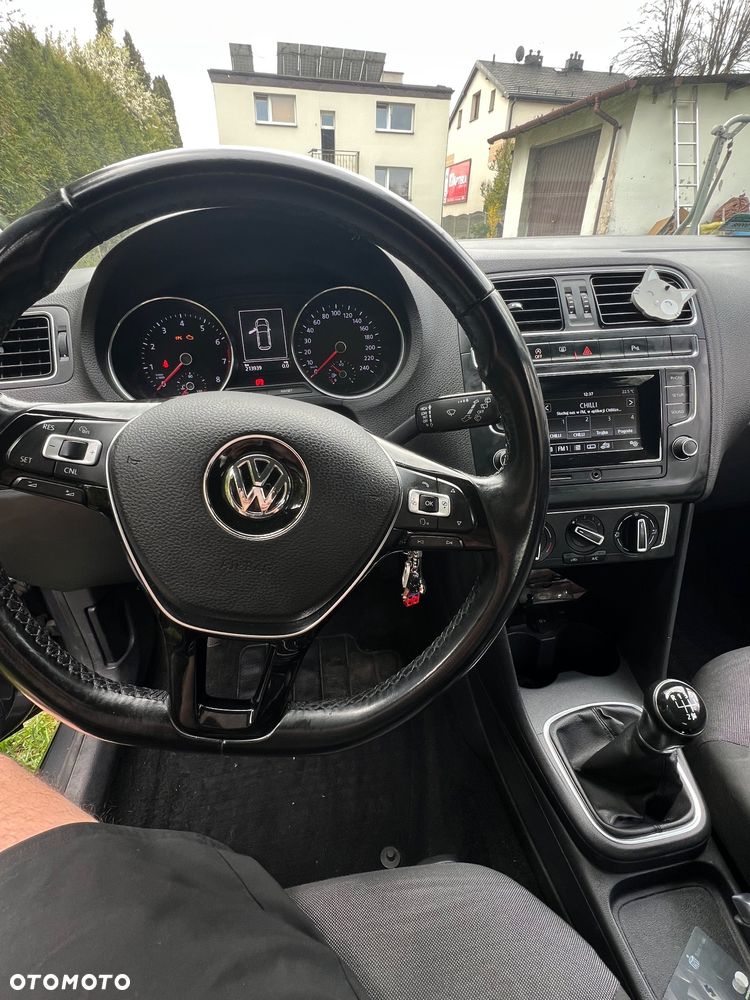 Volkswagen Polo 1.2 TSI BMT Highline - 4