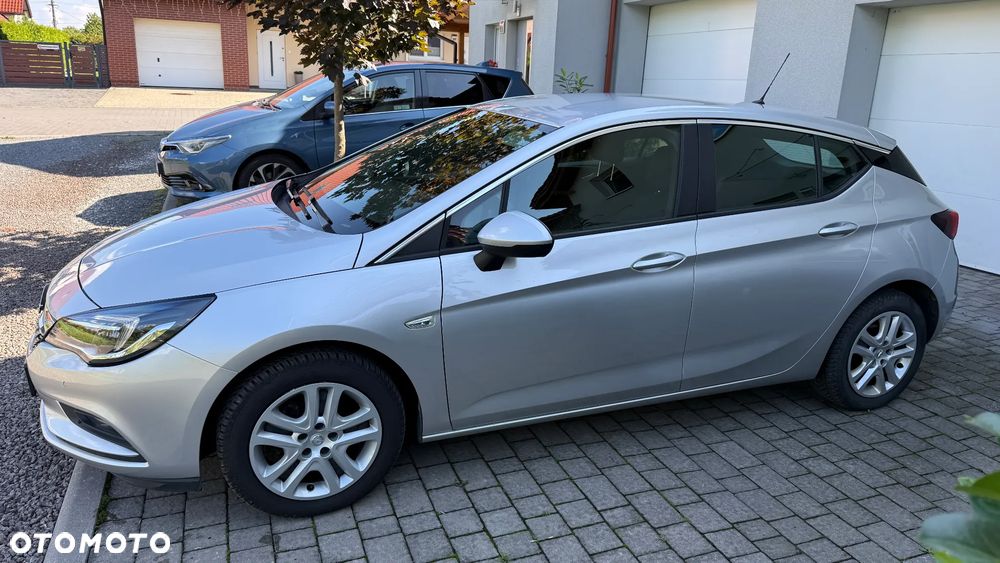 Opel Astra 1.4 T Enjoy S&S - 4