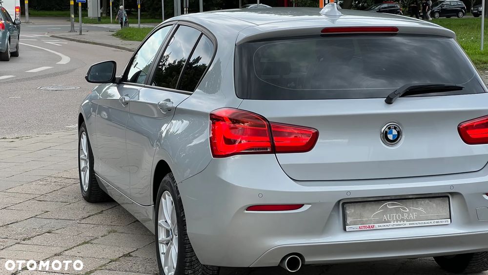 BMW Seria 1 116i Sport Line - 12