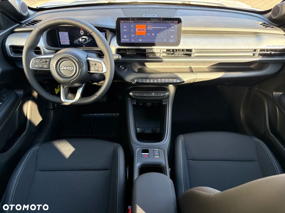 Jeep Avenger - 13