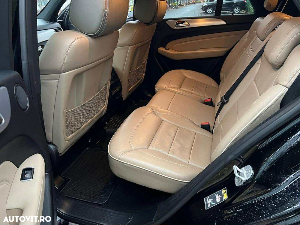 Mercedes-Benz ML - 8