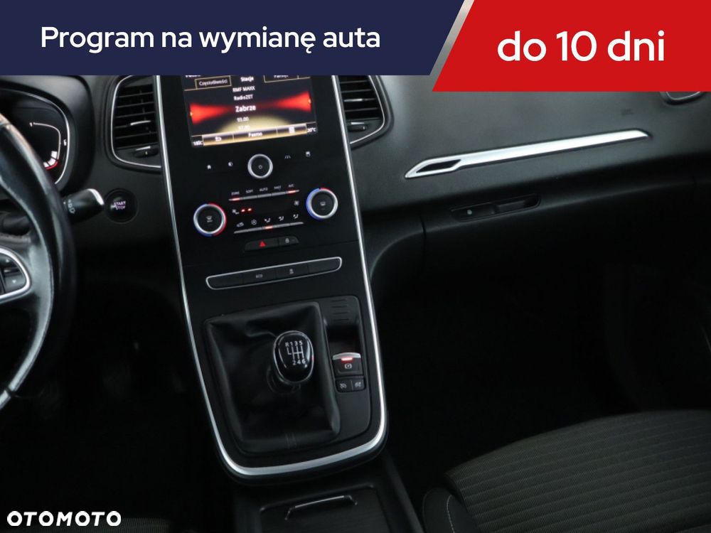 Renault Scenic - 10
