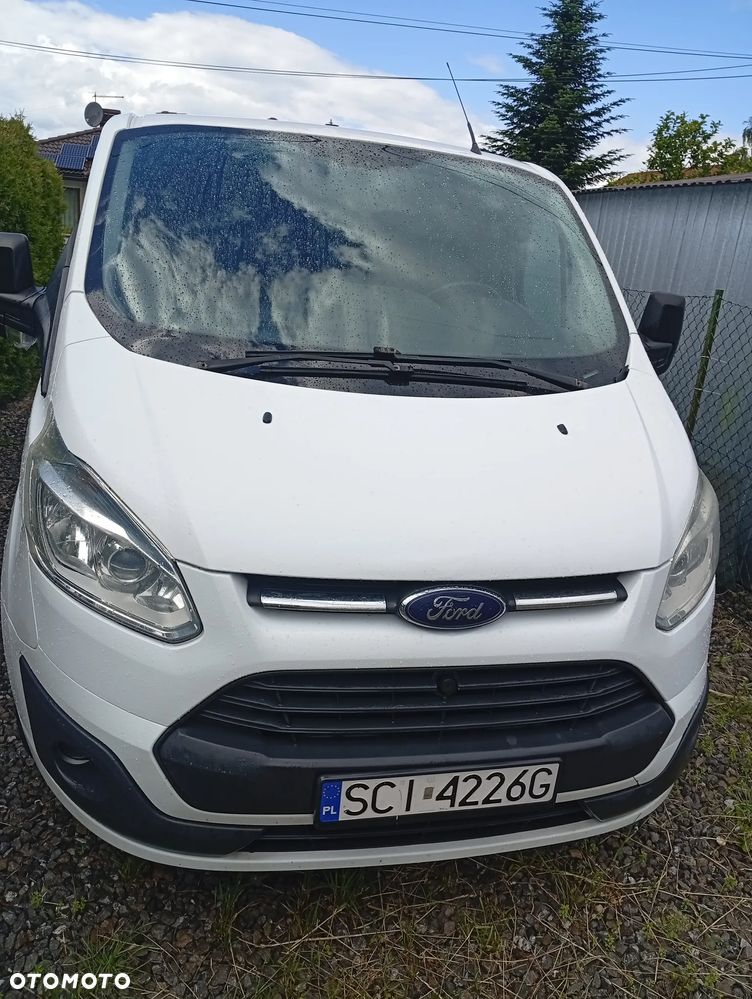 Ford TRANSIT CUSTOM - 1