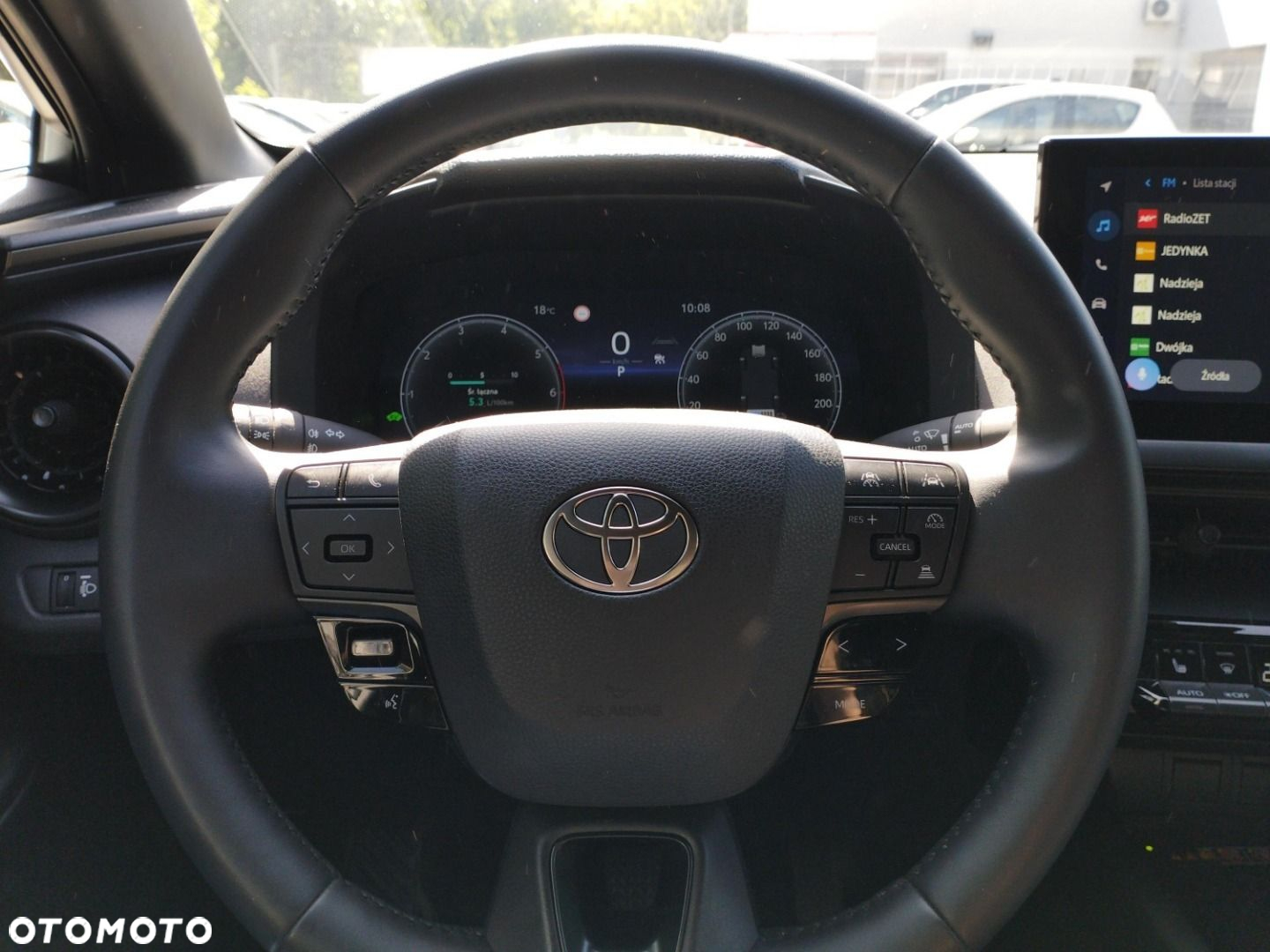 Toyota C-HR - 15
