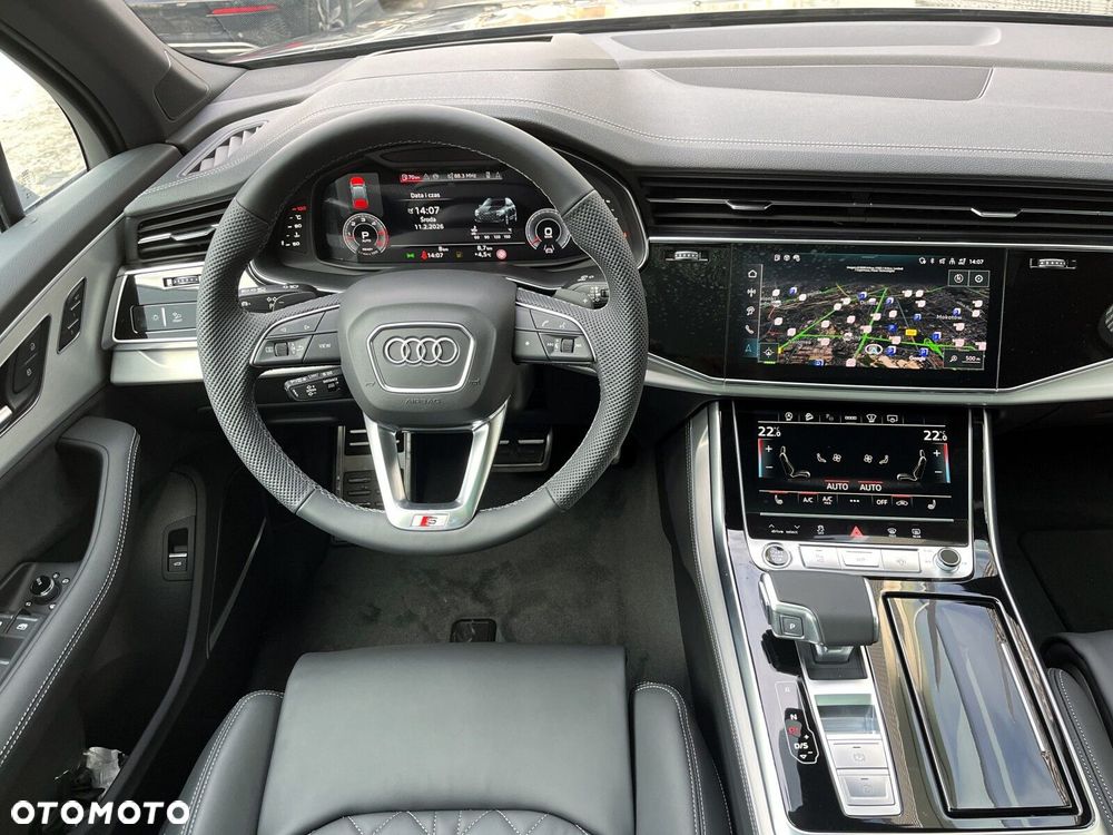 Audi Q7 - 7