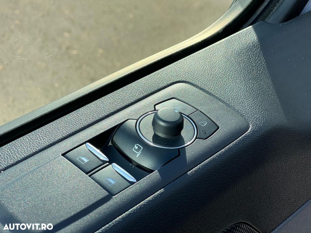 Ford transit-custom- - 15