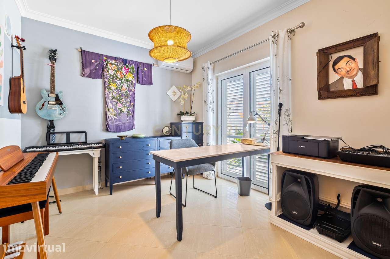 Magnífica moradia T3 + 1 localizada na prestigiada área da Quinta da P - Grande imagem: 4/49