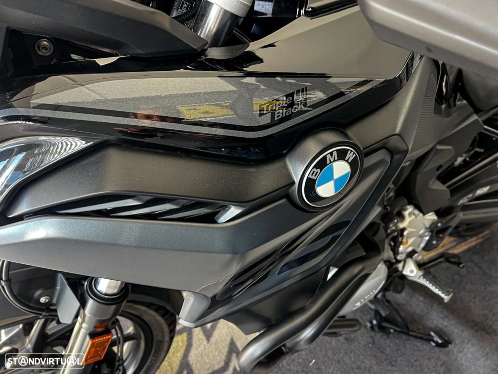 BMW F 750 GS - 12