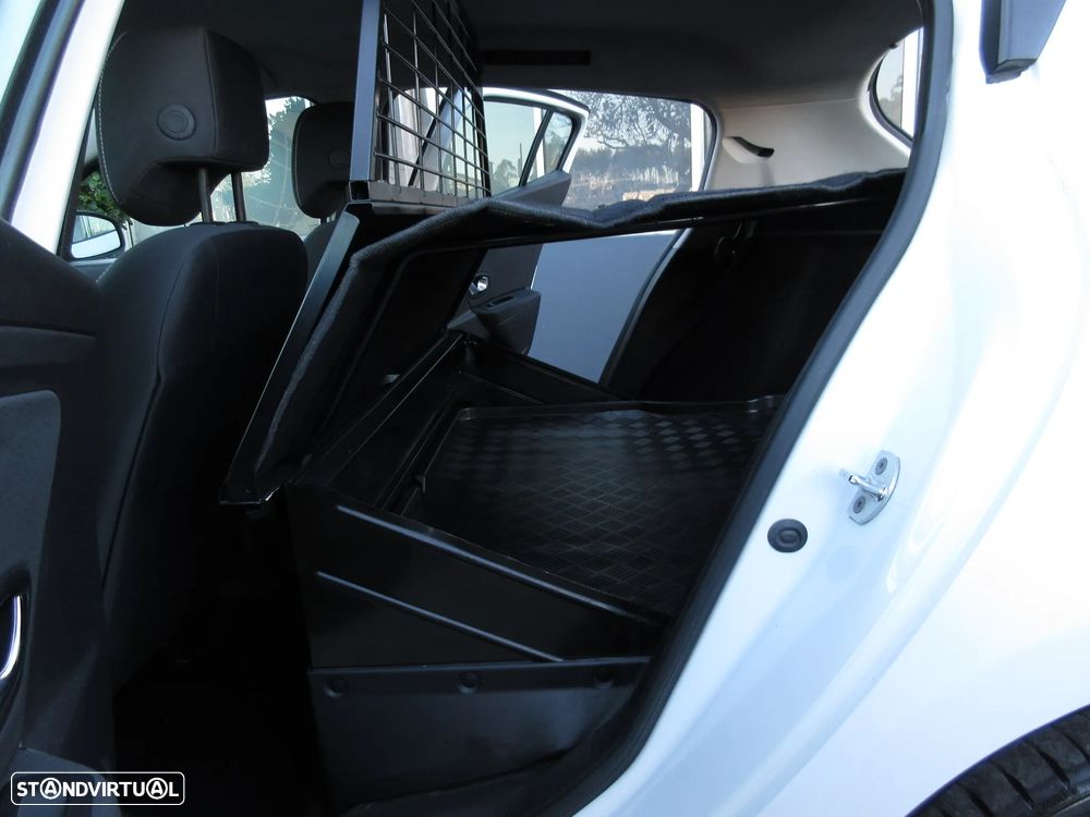 Renault mégane - 23